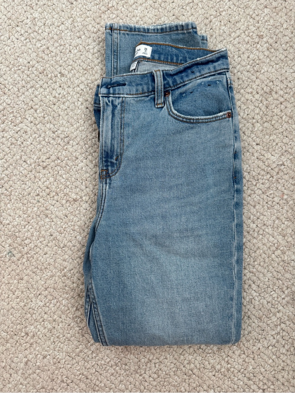 Abercrombie & Fitch Women's Light Blue Straight Leg Jeans